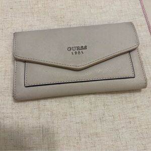 GUESS Women's Wallet